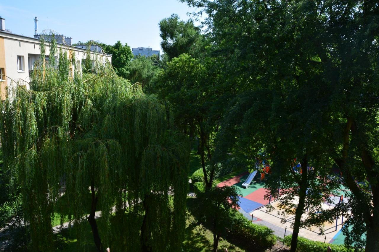 Labo Apartment Kasprzaka Варшава Экстерьер фото